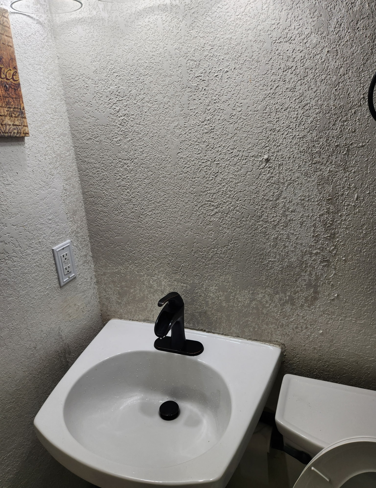 Bathroom wall drywall texture repair